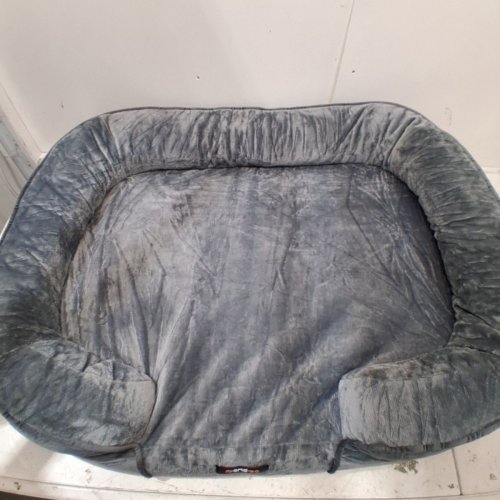 FEANDREA ORTHOPAEDIC DOG BED WITH WASHABLE COVER - 34" X 26" - GREY image 3