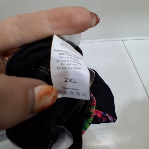 ATTRACO WOMENS UPF50+ SHORT SLEEVE SWIM SHIRT - 2XL - BLACK MULTICOLOUR FLORAL PRINT image 3