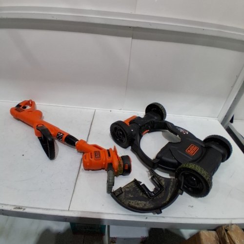 BLACK + DECKER 3-IN-1 COMPACT ELECTRIC MOWER, 12" - ORANGE (MODEL: BESTA512CM) image 3