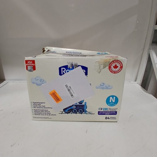 84PK ROYALE PREMIUM DIAPERS - SIZE NEWBORN - WHITE image 3