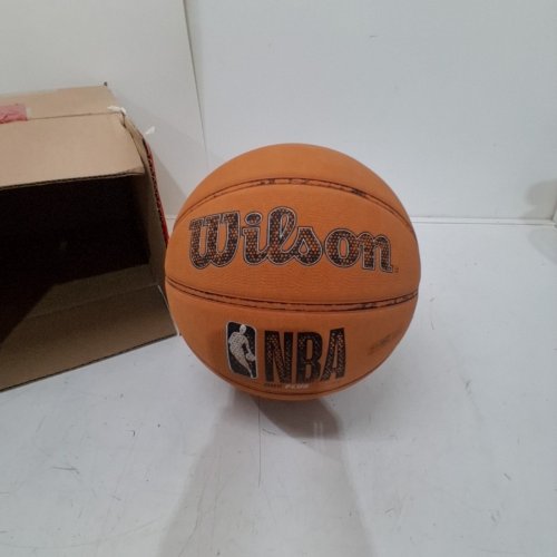 WILSON NBA DRV PLUS BASKETBALL - SIZE 7 - ORANGE image 2