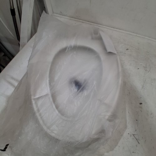 BEMIS SLOW CLOSE EASY CLEAN TOILET SEAT - ELONGATED 18.5" - WHITE (MODEL: 7300SLEC-000) image 3