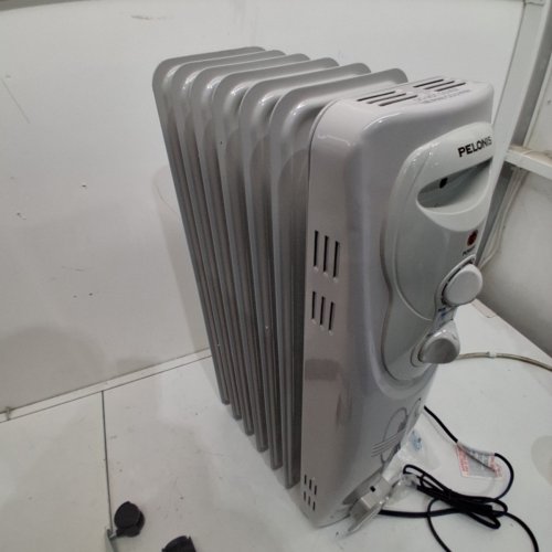 PELONIS PORTABLE ELECTRIC OIL FILLED RADIATOR WITH CASTOR WHEELS AND TIP OVER PROTECTION - 1500W - 120V - 250SQFT - WHITE (MODEL: PHO15A2AGW) image 6