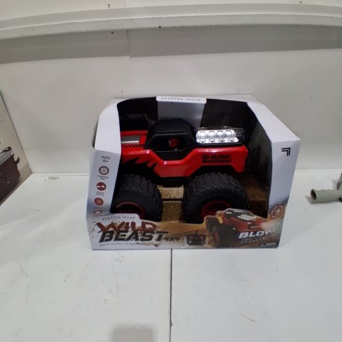 SHARPER IMAGE WILD BEAST REMOTE CONTROL OFF-ROAD 4X4 TRUCK - RED /BLACK image 2
