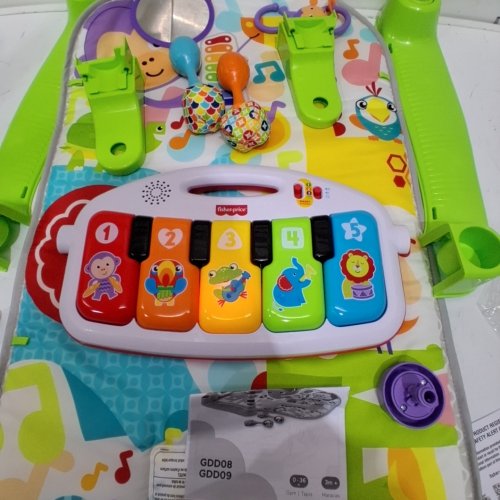 FISHER-PRICE 4-IN-1 BABY MUSICAL GLOW AND GROW KICK & PLAY PIANO GYM PLAYMAT - AGES 0+ MONTHS - WHITE/GREEN (MODEL: GDD08) image 2