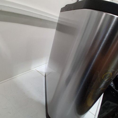 SIMPLE HUMAN BUTTERFLY 40L DUAL TRASH/RECYCLING CAN - BRUSHED STAINLESS STEEL image 4
