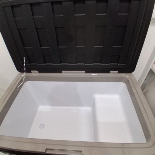 EUHOMY PORTABLE REFRIGERATOR FREEZER WITH DUAL-ZONE ADJUSTABLE COOLING WITH 12/24 V DC & 110–240 V AC POWER, APP & LCD DIGITAL CONTROL, HIGH-EFFICIENCY FROST-FREE COMPRESSOR, WHEELED DESIGN - BLACK / GREY (MODEL: CF011-75BL-CAEH) image 4
