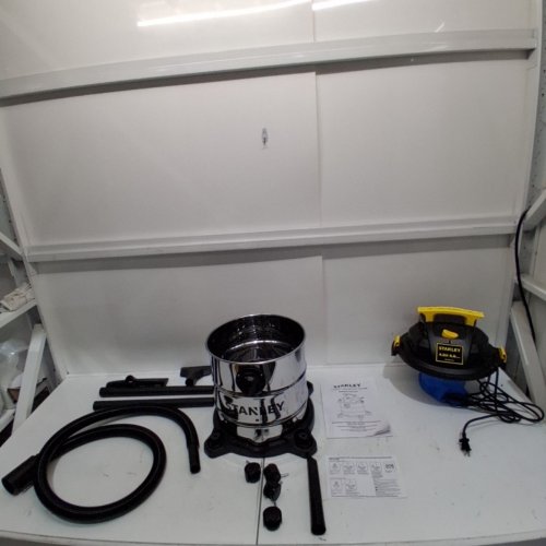 STANLEY WET/DRY STEEL SHOP VACUUM - 6GAL - (MODEL: SL18116) image 3