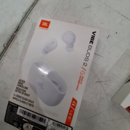 JBL VIBE BUDS 2 WITH SMART AMBIENT AND ACTIVE NOISE CANCELLING - WHITE (MODEL: JBLVBUDS2WHTAM) image 3