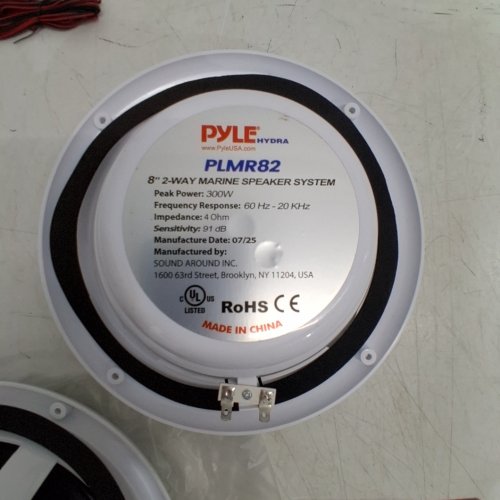 2PK PYLE WATERPROOF DUAL MARINE SPEAKERS - 300W - 8" - WHITE/BLACK (MODEL: PLMR82) image 2