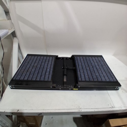SNAGLEPAW HEAVY DUTY METAL FOLDING DOG RAMP WITH CARPET LINING - 71"X20" - BLACK/GREY image 3