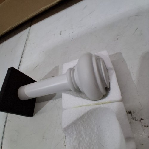 SIMPLICITY ADJUSTABLE STEEL CURTAIN ROD - 36'' - 72'' - WHITE image 5