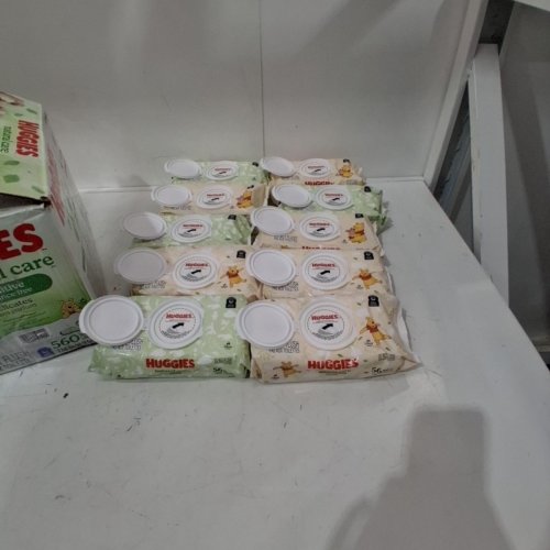 560PK HUGGIES NATRUAL CARE SENSITIVE AND FRAGRANCE FREE WIPES image 2