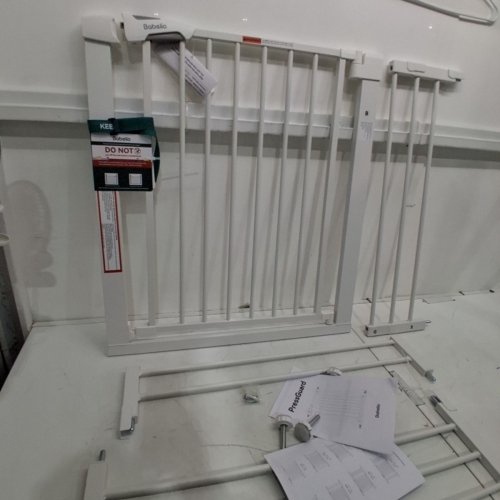 BABELIO ADJUSTABLE BABY GATE FOR DOORWAYS - 29" TO 55" X 30" - WHITE (MODEL: CB-M-101) image 3