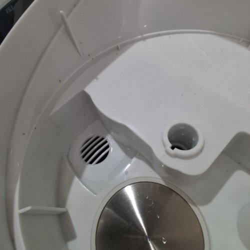 BABYBREZZA BOTTLE WASHER PRO 3-IN-1 WASHER/STERILIZER/DRYER - HOLDS 4 BOTTLES - BLACK/WHITE (MODEL: BRZ0103) image 4