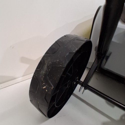CORDLESS SNOW BLOWER- 2 X 20V - 20" CLEARING WIDTH - BLACK/ GRAY/YELLOW (MODEL: HL-SXJ-01) image 6