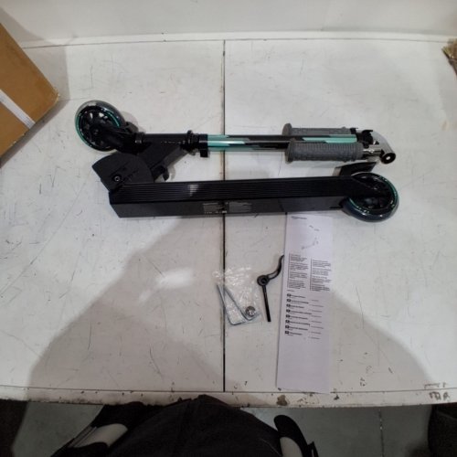 AMAZON BASICS KIDS FOLDABLE KICK SCOOTER - BLACK/TEAL (MODEL: AGPL1K1) image 2