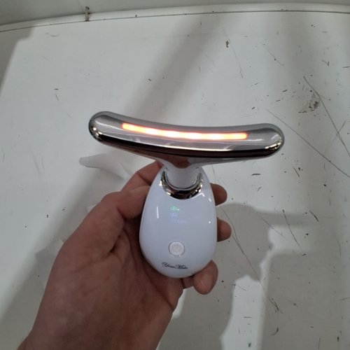 RED LIGHT THERAPY FACE AND NECK MASSAGER - WHITE/SILVER (MODEL: 111226/ES-1081) image 2