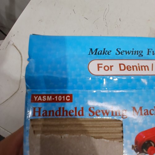 HANDHELD SEWING MACHINE - WHITE/TURQUOISE (MODEL: YASM-101C) image 3