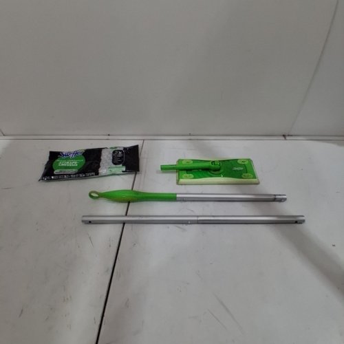 SWIFFER SWEEPER FLOOR MOP - 46" - GREEN image 2