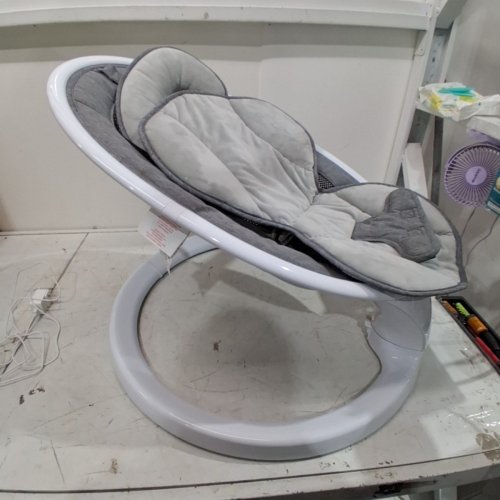 MUNCHKIN BLUETOOTH ENABLED LIGHTWEIGHT BABY SWING WITH NATURAL SWAY IN 5 RANGES OF MOTION AND REMOTE - WHITE/GREY - (MODEL: 21330) image 5