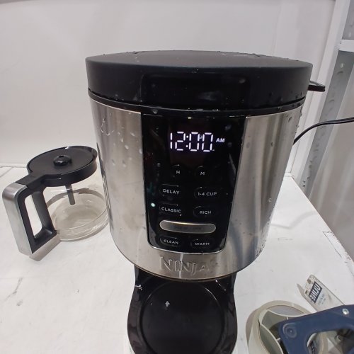 NINJA XL PROGRAMMABLE DIGITAL COFFEE MAKER - 14 CUP CARAFE - BLACK/STAINLESS STEEL - (MODEL: DCM200C) image 2