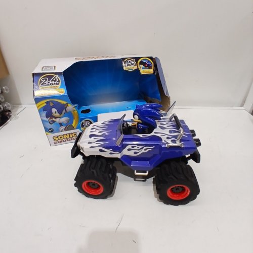SONIC THE HEDGEHOG REMOTE CONTROL TOY CAR - 2.4 GHZ - BLUE AND WHITE image 2