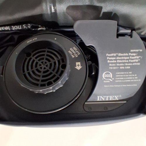 INTEX DURA-BEAM PLUS INFLATABLE AIR MATTRESS WITH INTERNAL ELECTRIC PUMP - 16.5" HEIGHT - QUEEN (MODEL: AP619D) image 4