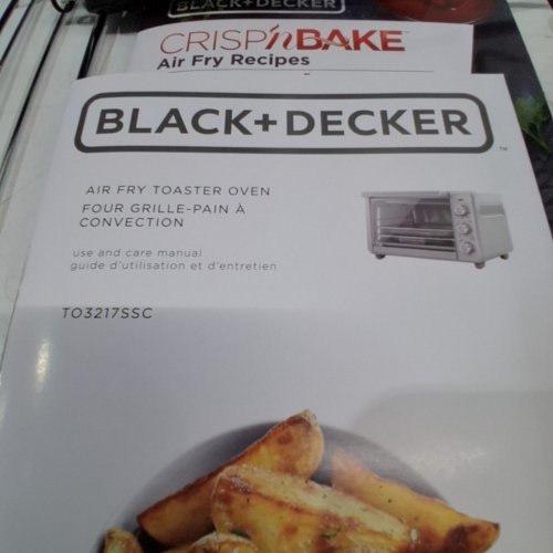 BLACK + DECKER CRISP 'N BAKE AIR FRY TOASTER OVEN - STAINLESS STEEL (MODEL: ‎TO3217SSC) image 4
