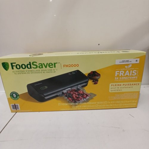 FOODSAVER VACUUM SEALING SYSTEM - BLACK - (model: FM2000-033) image 2