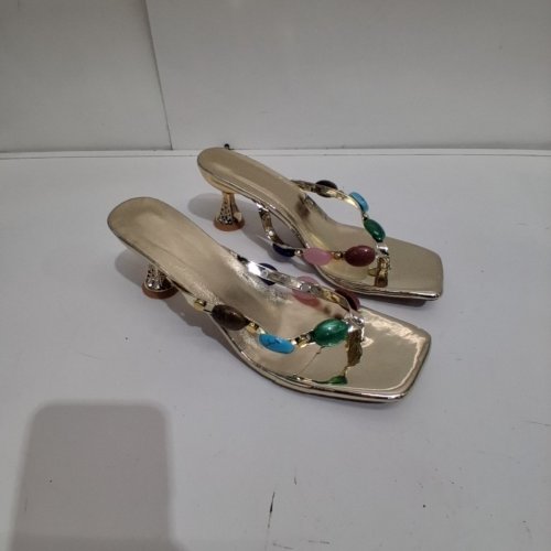 WOMEN'S SHEIN SQUARE TOE JEWELED HIGH-HEEL SANDALS - 8 - GOLD image 2