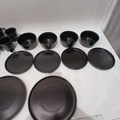 16PC STONE LAIN STONEWARE DINNERWARE SET, MICROWAVE & DISHWASHER SAFE - MATTE BLACK (MODEL: BLB0193) image 3
