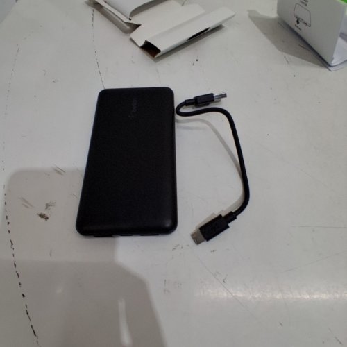 BELKIN BOOSTCHARGE POWER BANK 10K FOR APPLE/SAMSUNG/GOOGLE - 10000MAH - 15W - BLACK - (MODEL: BPB011) image 3