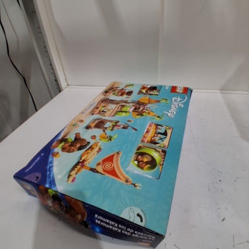 615PC LEGO DISNEY MOANA 2 BUILDING SET - 7+ (MODEL: 43258) image 3