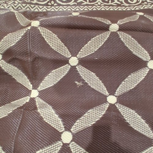 REVERSIBLE OUTDOOR WOVEN AREA RUG - 108" X 144" - BROWN /CREAM image 6