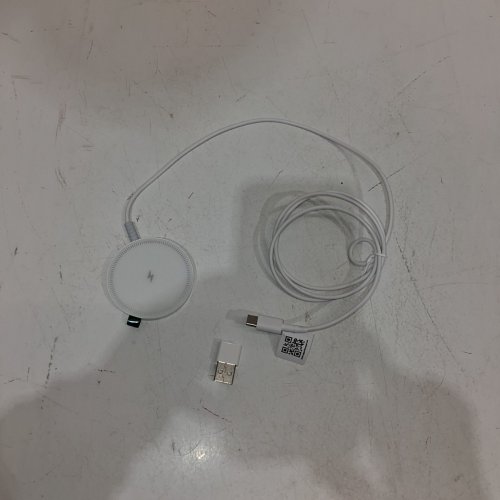 BENFEI 2-IN-1 MAGENETIC WIRELESS CHARGER USB-A / USB-C - 15W OUTPUT - WHITE - (MODEL: CW130) image 3