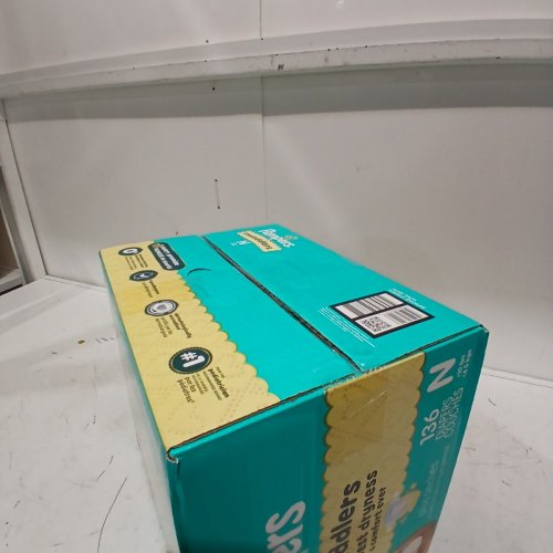136PK PAMPERS SWADDLERS DIAPERS - NEWBORN SIZE image 3
