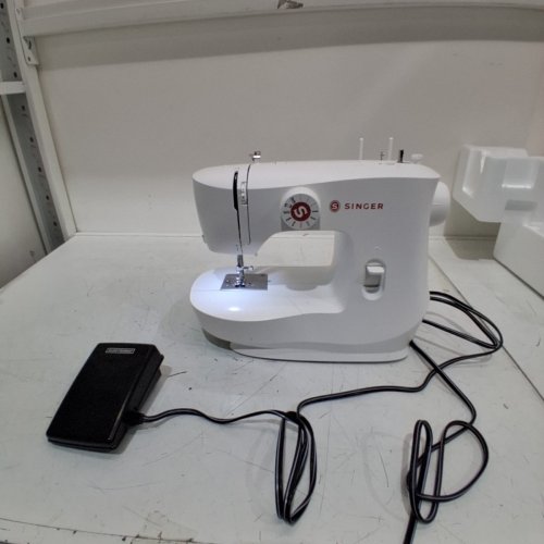 SINGER MECHANICAL SEWING MACHINE - WHITE - (MODEL: MX60) image 4