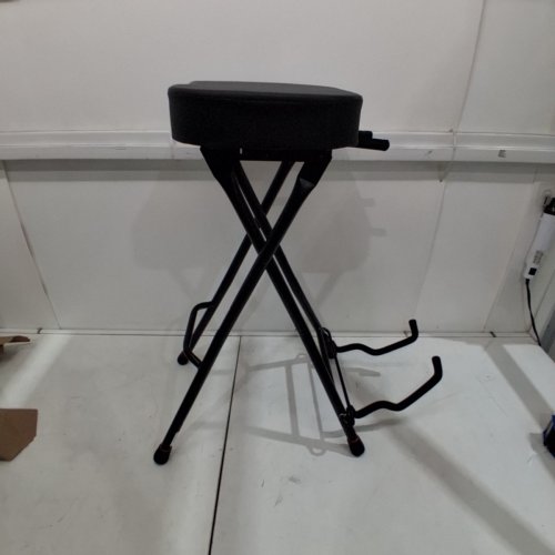 GATOR FRAMEWORKS FOLDABLE GUITAR STOOL WITH PADDED SEAT - 27" - BLACK (MODEL: GFW-GTRSTOOL) image 3