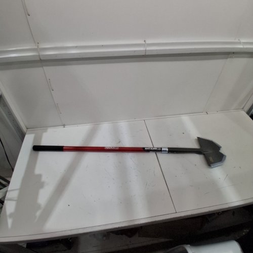 RADIUS GARDEN ROOT SLAYER XL ROUND HEAD SHOVEL - 56" - RED (MODEL: 23211) image 3