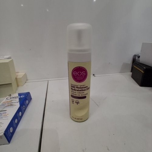 EOS SHEA BUTTER SHAVE CREAM - VANILLA BLISS - 207ML image 2