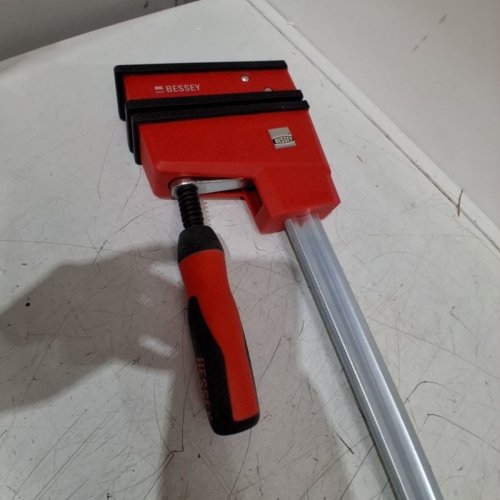 BESSEY PARALLEL BAR CLAMP - 50"; 2200 LBS LOAD LIMIT; 3 3/4" THROAT DEPTH; 1700 LBS CLAMPING FORCE; 90° - RED / SILVER (STYLE: K BODY REVO) image 4