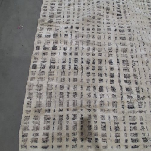 THRESHOLD HIGH LOW GRID AREA RUG - 7FT 9" X 9FT 9" - TAUPE/CREAM/GRAY image 4
