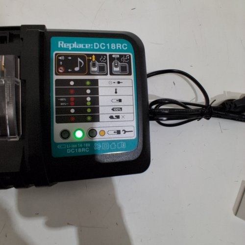 REPLACEMENT BATTERY CHARGER FOR MAKITA DC18RC - BLACK (MODEL : DC18RC) image 2