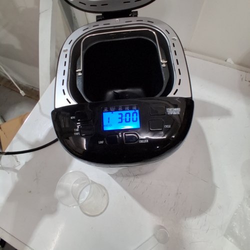 AMAZON BASICS 14-SETING PROGRAMMABLE BREAD MAKER - 2LBS CAP - BLACK/GREY - (MODEL: ‎BM1349-UL-B) image 2