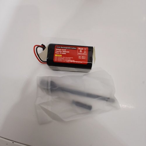 FYTOO LI-ION RECHARGEABLE BATTERY PACK FOR ILIFE ROBOT VACUUM - 14.4 V, 2600 MAH. 37.44W - BLACK image 3