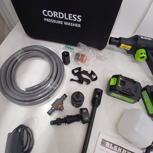 BLSKBY CORDLESS PRESSURE WASHER WITH 2 RECHARGEABLE BATTERIES - 1200PSI - 1.72GPM - 20V - 480W - YELLOW/BLACK (MODEL: SC14) image 5