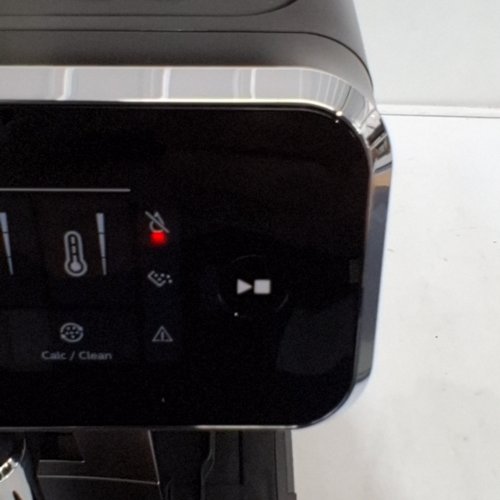 PHILIPS 3300 SERIES FULLY AUTOMATIC ESPRESSO MACHINE WITH INTUITIVE TOUCH DISPLAY & CLASSIC MILK FROTHER - BLACK/CHROME - (MODEL: EP3326/90) image 2