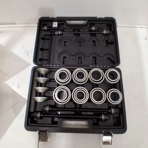 28PC PULL AND PRESS SLEEVE KIT BUSHING EXTRACTOR - BLACK/SILVER (MODEL: XC6128) image 2