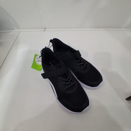WOMEN'S ATHLETIC WORKS LACE AND VELCRO SNEAKER SHOES - 5 - BLACK (STYLE: 36MICAY23) image 2
